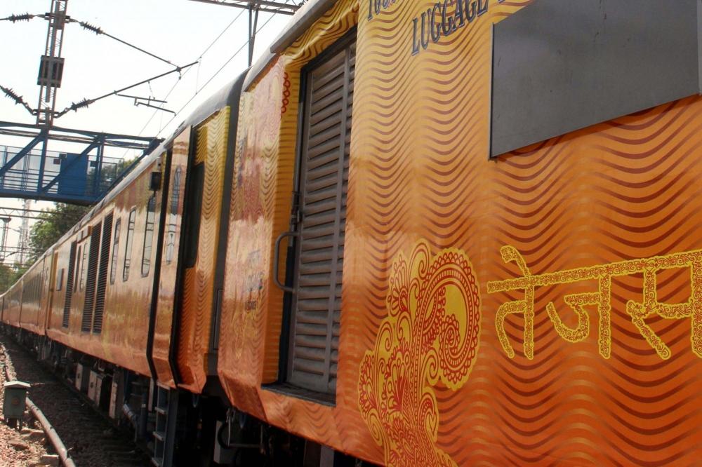 The Weekend Leader - Railways to replace Agartala Rajdhani with Tejas rakes