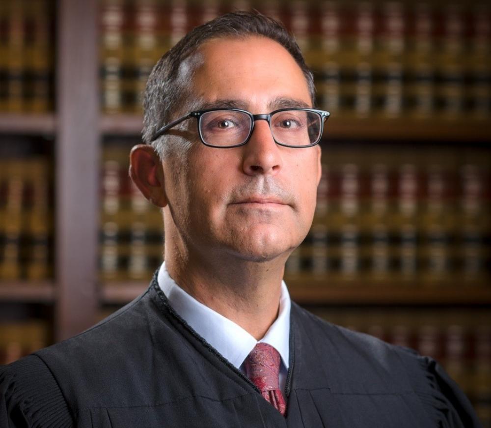 The Weekend Leader - Indian-American judge slaps $1 mn fine on Facebook