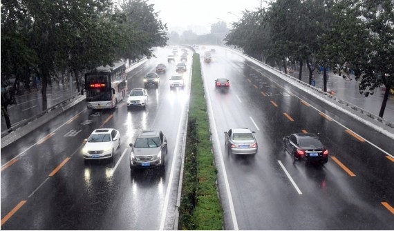 The Weekend Leader - Heavy rainstorms hit Beijing