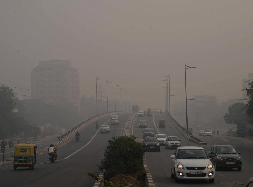 The Weekend Leader - Declare 2-day lockdown if need be: SC on severe air pollution in Delhi (Ld)