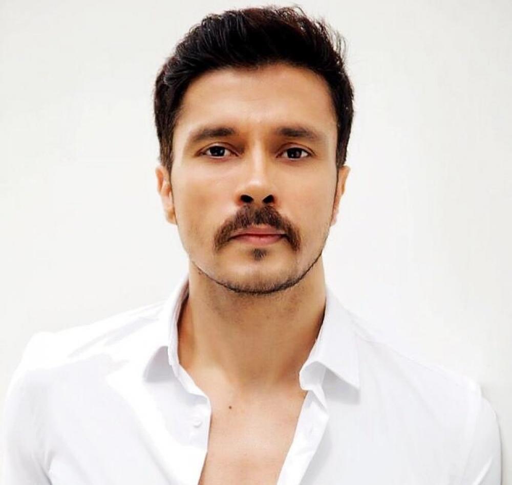The Weekend Leader - Will Smith's fitness coach trained Darshan Kumaar for 'Toofan'