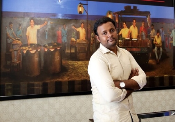 The Weekend Leader - Success story of Suresh Chinnasamy, Founder, Samy’s Dosakall restaurant, Chennai