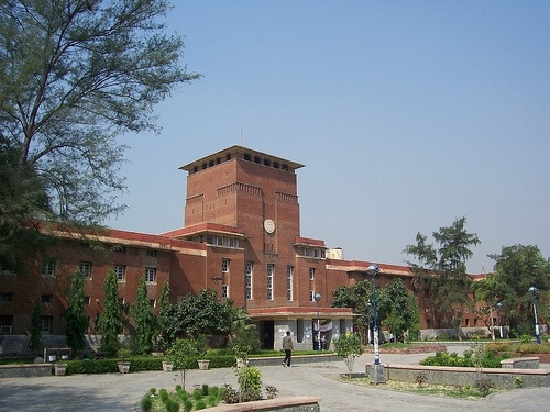 The Weekend Leader - 20 DU colleges to get principals soon
