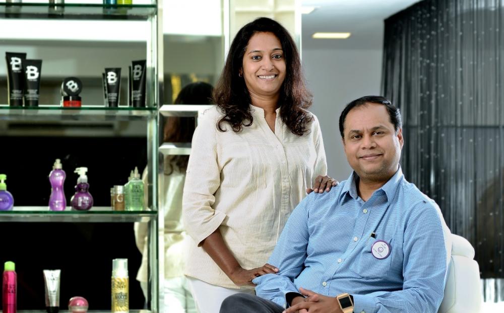 The Weekend Leader - C K Kumaravel and Veena Kumaravel, co founders, Naturals Salon