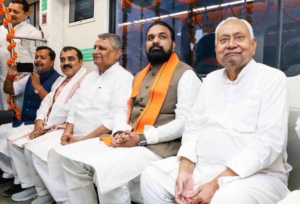 The Weekend Leader - Bihar Election Results: NDA Surges Ahead With 172 Leads, Mahagathbandhan Trails