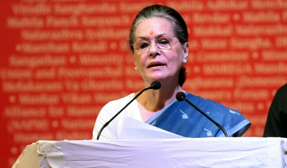 The Weekend Leader - Patiently waited for a year on Galwan but no clarity: Sonia