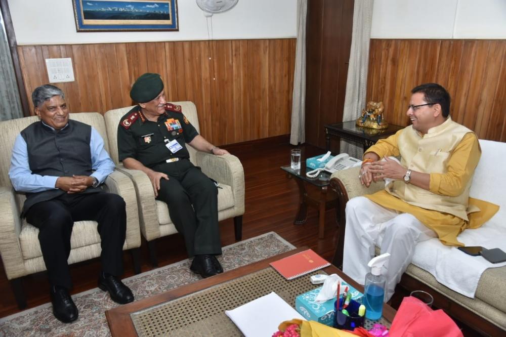 The Weekend Leader - U'khand CM meets CDS Gen Rawat on development of border areas