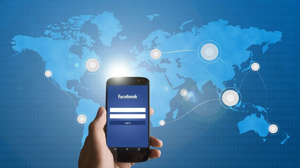 Facebook allows small businesses to earn via paid online events