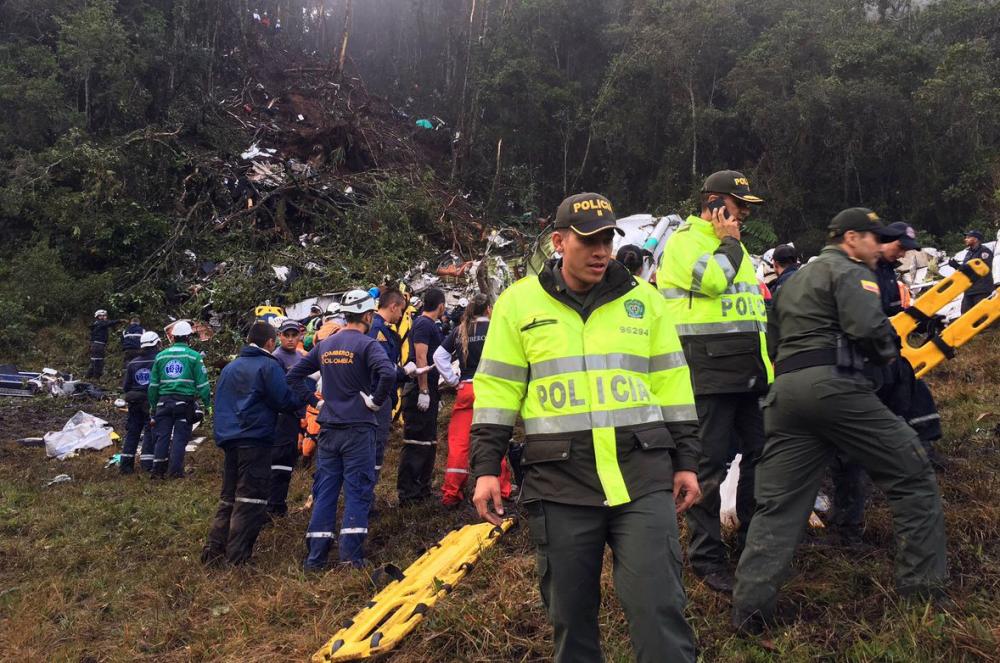The Weekend Leader - 7 die in plane crash in of Brazil