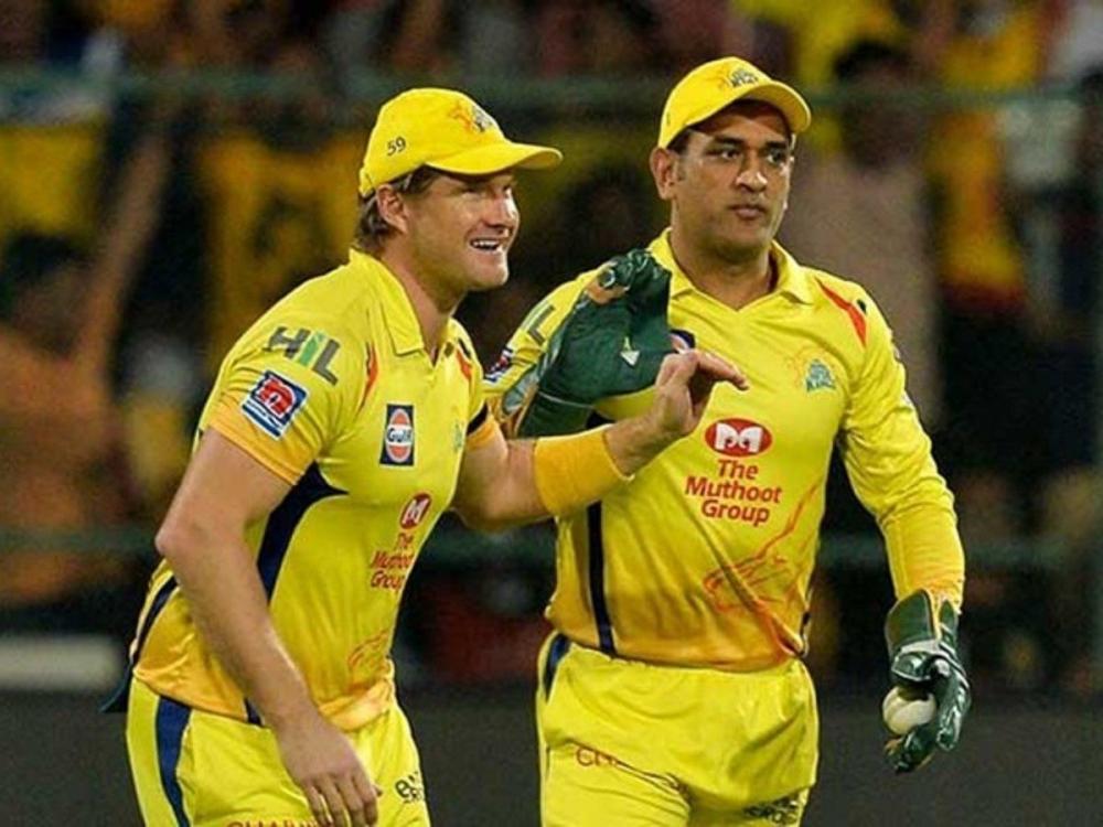 The Weekend Leader - Dhoni knows how to bring an environment together: Watson