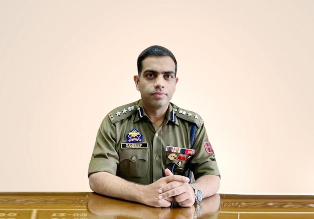 The Weekend Leader - Sandeep Chaudhary IPS | Jammu and Kashmir Cadre