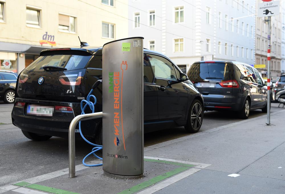 The Weekend Leader - German battery market up 35% last year despite pandemic