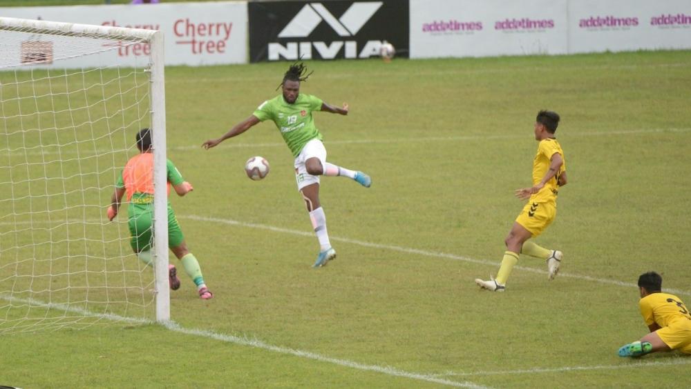 The Weekend Leader - Durand Cup: 10-man Gokulam overcome Hyderabad FC 1-0