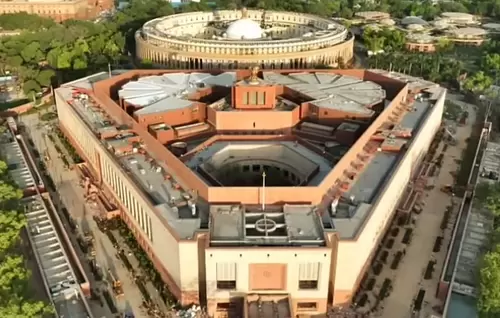 Special Parliament Session: Preparations in Full Swing with Rehearsals in New and Old Buildings