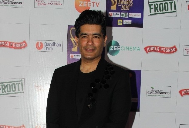 The Weekend Leader - Reliance signs definitive agreement with designer Manish Malhotra