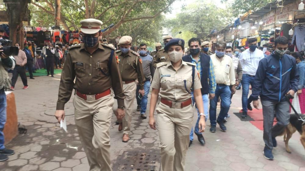 The Weekend Leader - One week police custody for Maha man who killed girlfriend with acid-petrol