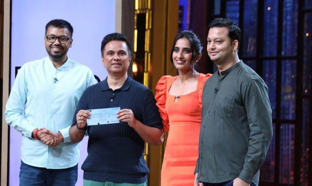 The Weekend Leader - AI and AR Beauty Tech Startup Orbo Bags Rs 1 Crore Deal from Vineeta Singh on ‘Shark Tank India’