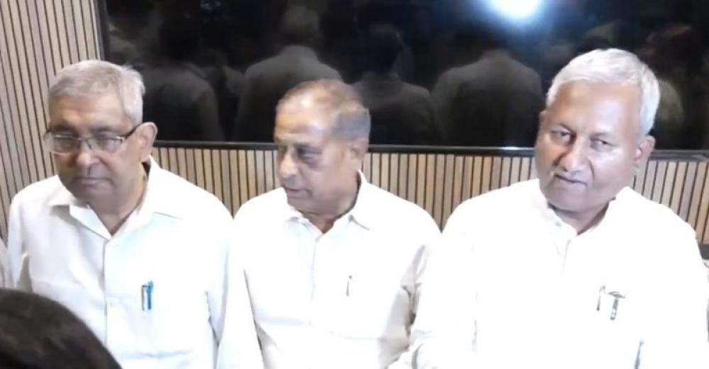 The Weekend Leader - 15 AAP Councillors Resign, Launch Indraprastha Vikas Party in Delhi