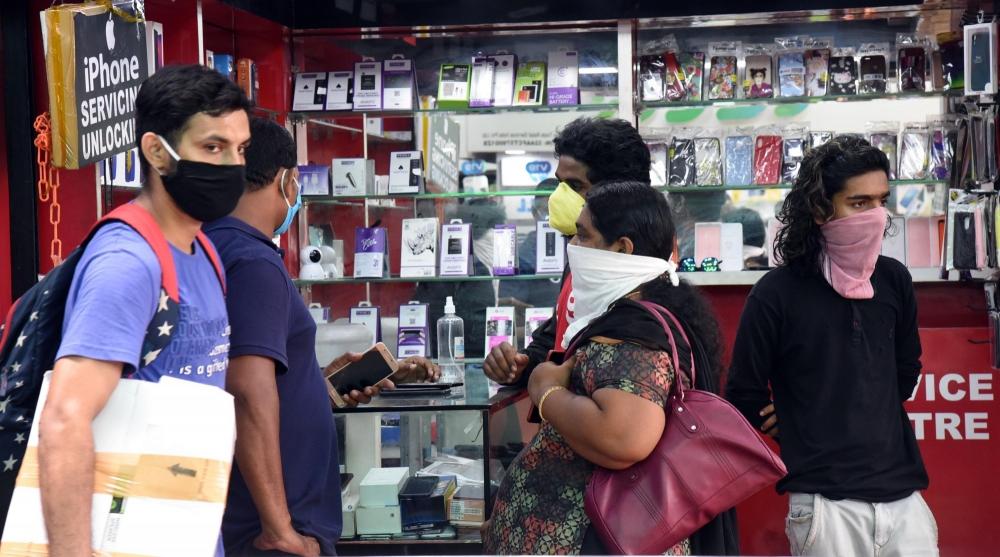 The Weekend Leader - Sale of pre-owned phones on rise in India amid pandemic: Report
