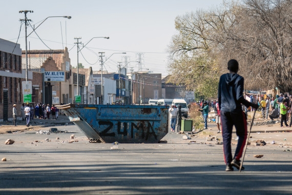 The Weekend Leader - 212 people dead in violent S.African protests