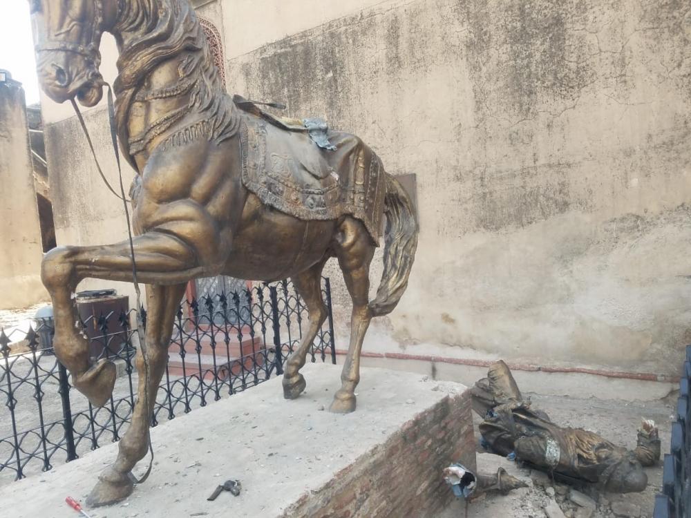The Weekend Leader - Maharaja Ranjit Singh's statue vandalised once again in Pakistan