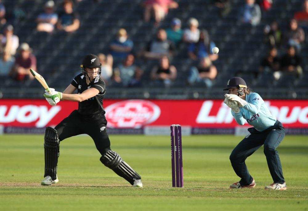 The Weekend Leader - Heather Knight shines as England Women win opening ODI vs New Zealand