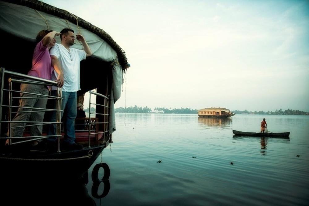 The Weekend Leader - Sailing Into India’s Blue Economy: How Waterways Are Powering Growth and Jobs