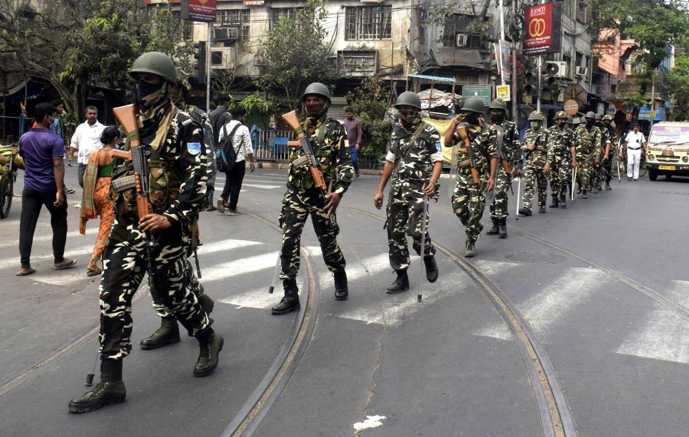 The Weekend Leader - 725 paramilitary companies for poll-bound Bengal: CRPF chief
