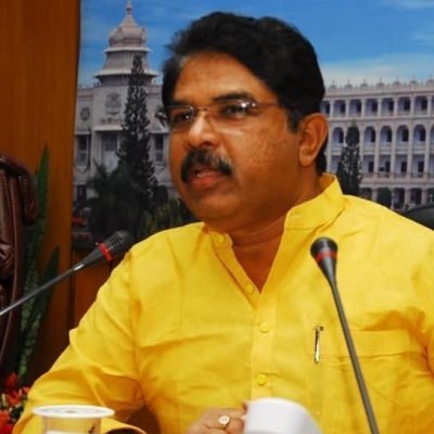 The Weekend Leader - No leadership change in Karnataka: Minister