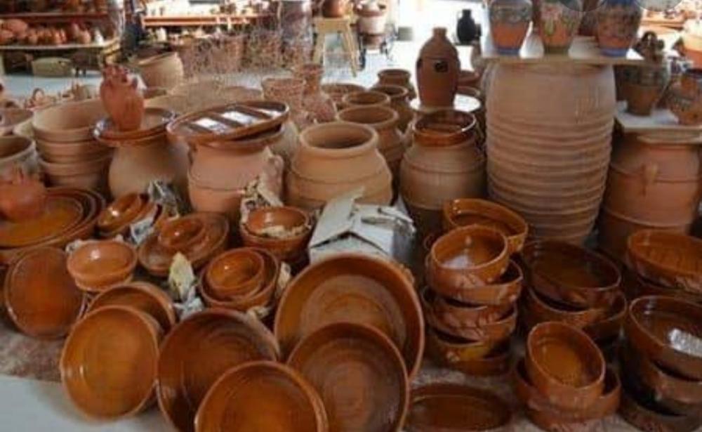 The Weekend Leader - UP govt to hold 3-day exhibition of pottery, clay ware