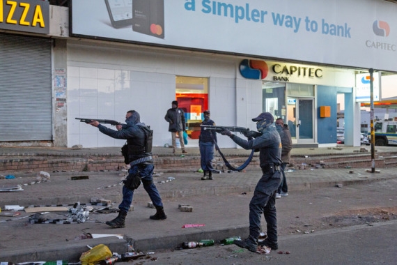 The Weekend Leader - SA govt extends deployment of soldiers following last month's unrest