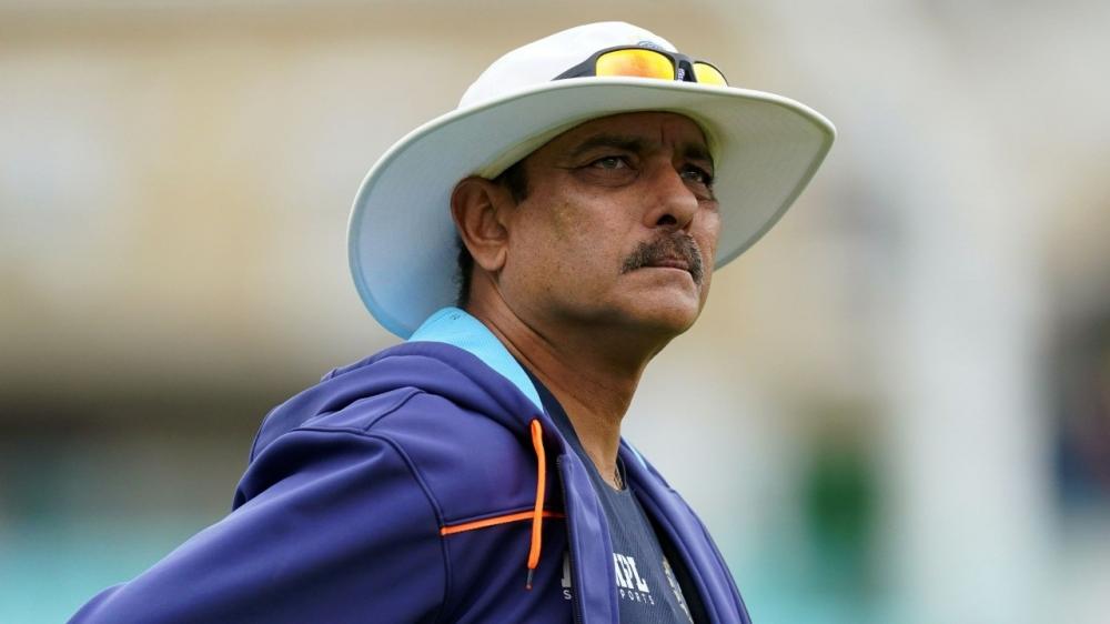 The Weekend Leader - Coach Shastri hints that he might step down after T20 World Cup