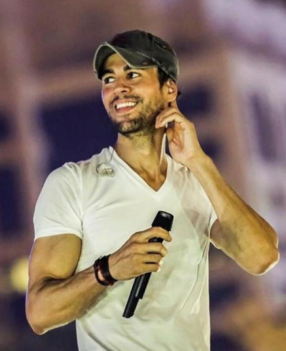 The Weekend Leader - Enrique returns with FINAL after 7 years