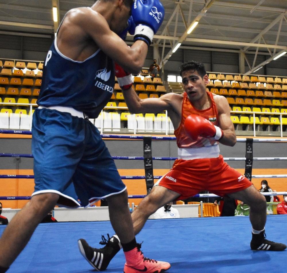 The Weekend Leader - National Boxing: Hussamuddin sails into the quarterfinals on Day 4