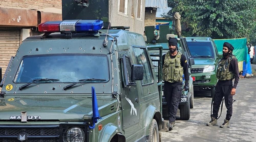 The Weekend Leader - J&K Police Raid 10 Locations in Kashmir Linked to JeM Sleeper Cell Recruitment