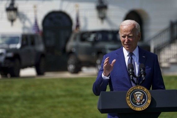 The Weekend Leader - Biden's approval rating dips below 50% for 1st time