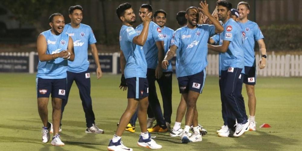 The Weekend Leader - Domestic players, staff of Delhi Capitals to leave for UAE on Saturday