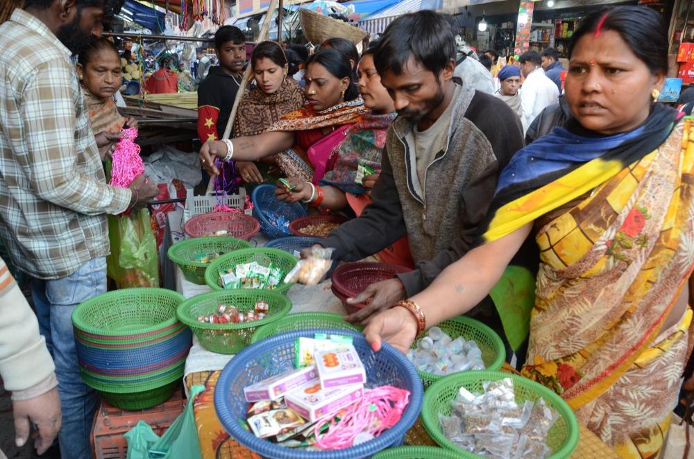 The Weekend Leader - Covid-19 advisory issued ahead of Chhath Puja, Gurpurab