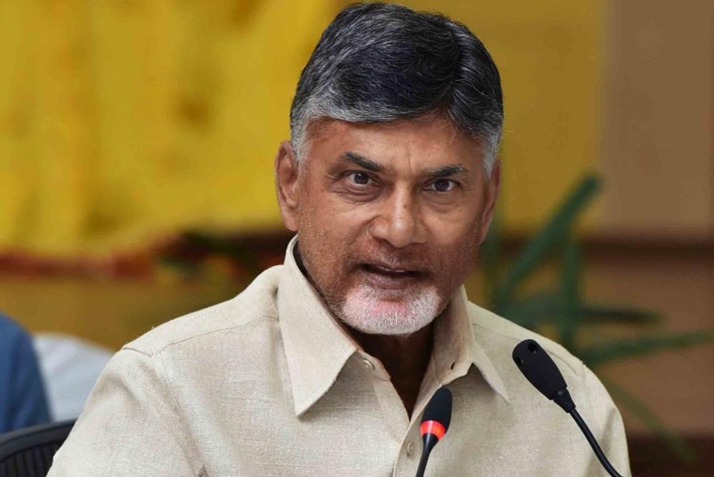 The Weekend Leader - Chandrababu Naidu welcomes PM's decision to repeal farm laws