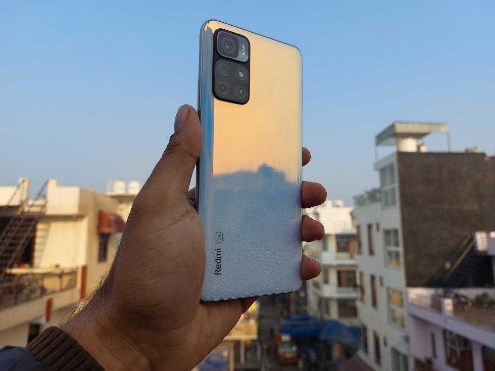The Weekend Leader - Redmi Note 11T 5G another decent phone under Rs 20K