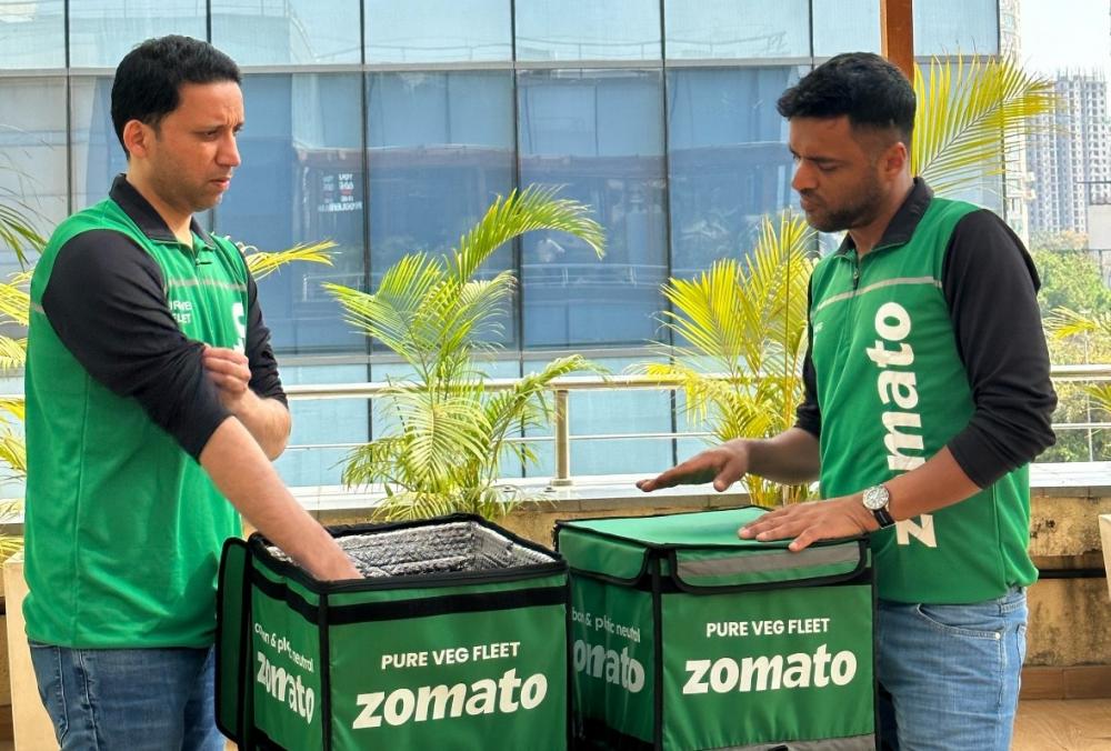 The Weekend Leader - Zomato's New 'Pure Veg Mode' Under Fire, Draws Flak on Social Media