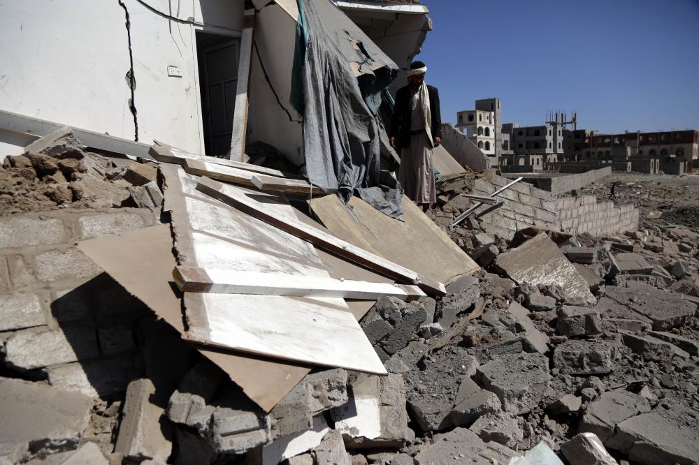 The Weekend Leader - Houthi drone strike kills 4 newly-recruited Yemeni soldiers