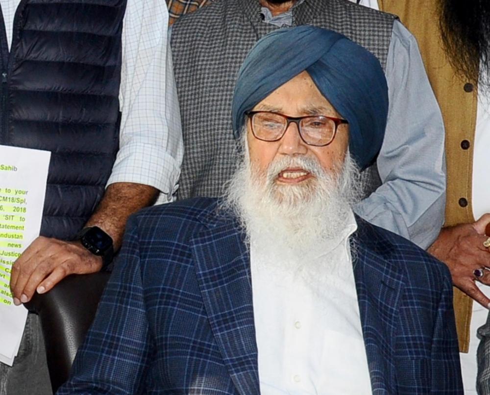 The Weekend Leader - Badal to appear before SIT in 2015 police firing case