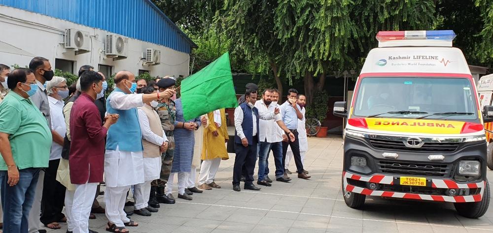 The Weekend Leader - Rajnath flags off 5 ambulances donated to Army