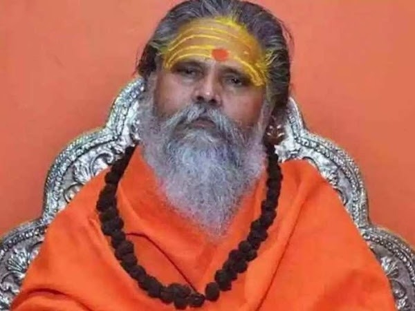 The Weekend Leader - Akhara Parishad chief found dead under mysterious circumstances