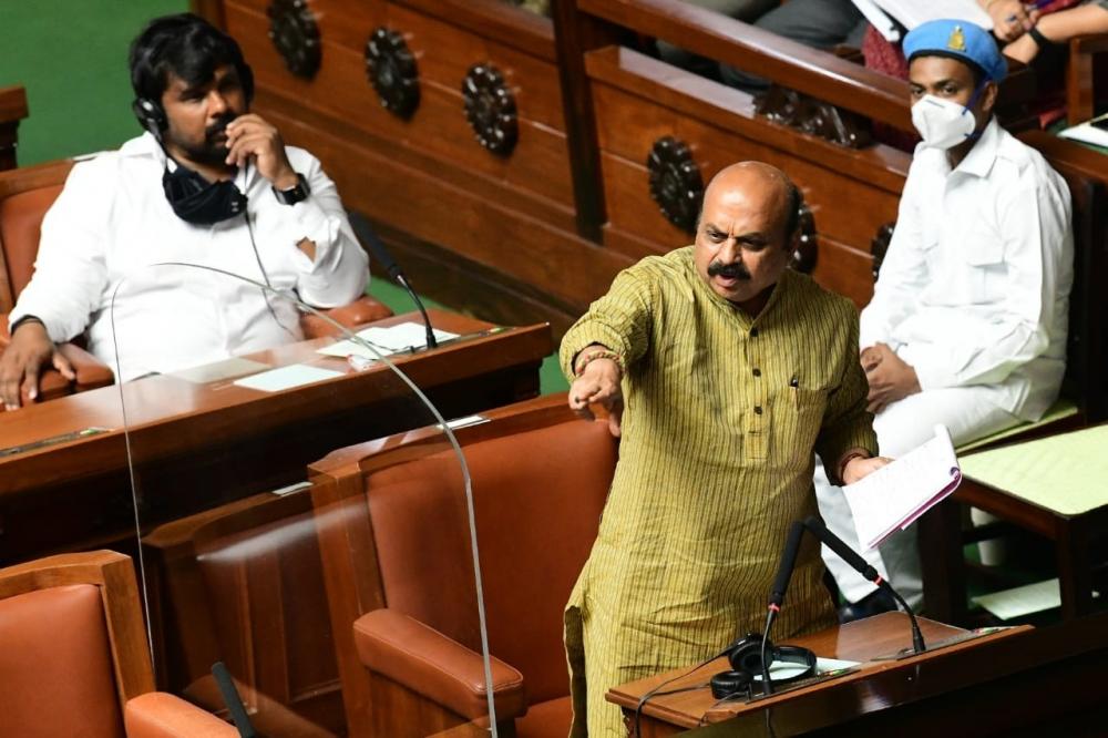 The Weekend Leader - K'taka CM calls farmers' protest sponsored, creates furore in Assembly