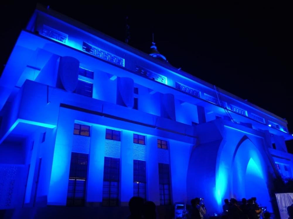 The Weekend Leader - Guwahati's key installations turn blue on World Children's Day