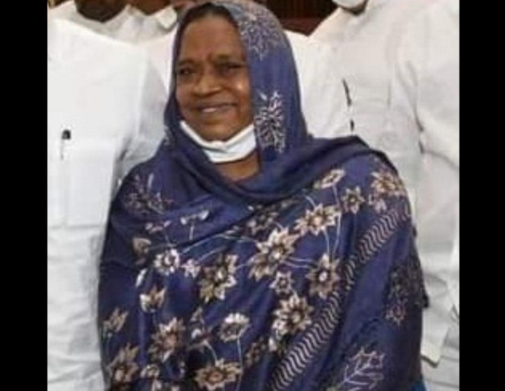 The Weekend Leader - Andhra legislator Karimunnisa dies of cardiac arrest