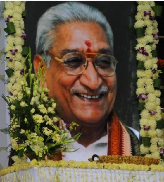 The Weekend Leader - Agra road renamed after late VHP leader Ashok Singhal