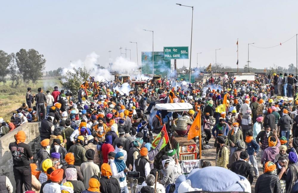 The Weekend Leader - Farmer Dies During Protest, Haryana Police Calls It A ' Rumour'